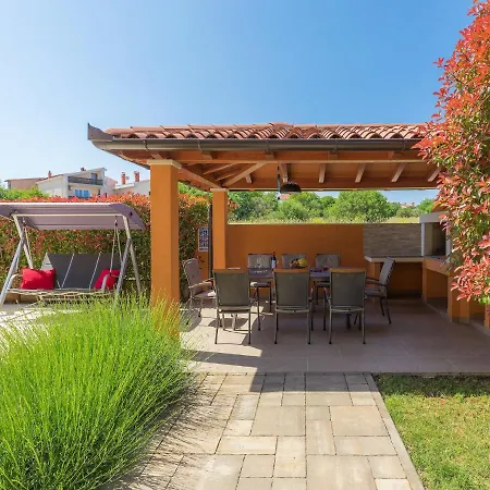 別荘 Linden Tree By Interhome *