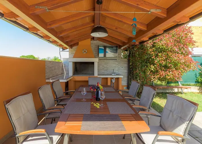 Feriehus Linden Tree By Interhome *