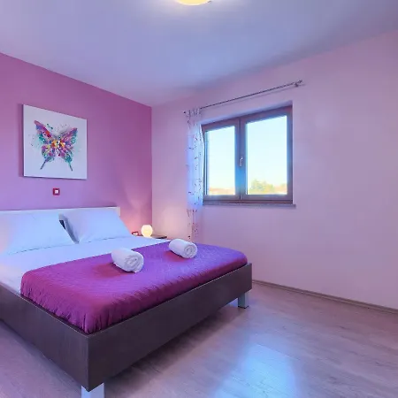 Vakantiehuis Linden Tree By Interhome