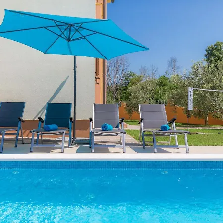 Holiday home Linden Tree By Interhome