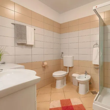 Holiday home Linden Tree By Interhome *