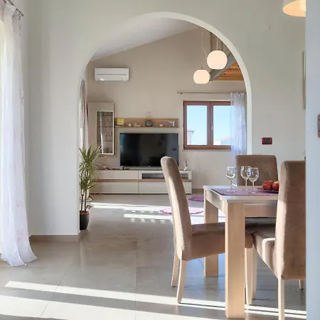 Holiday home Linden Tree By Interhome Pula