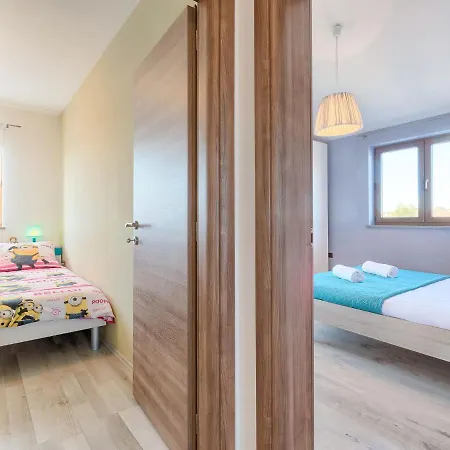 Linden Tree By Interhome