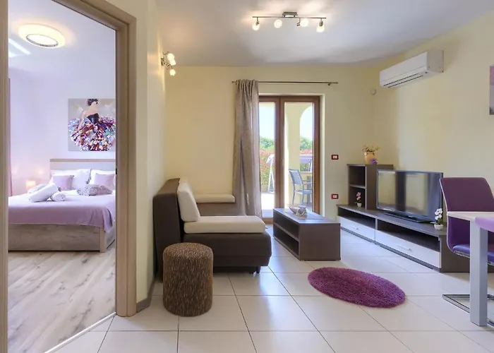 Linden Tree By Interhome Casa de Férias Pula