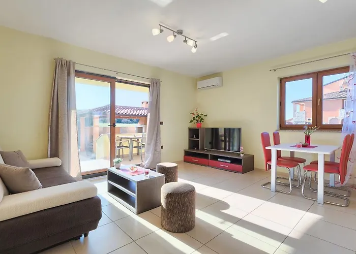 Casa de Férias Linden Tree By Interhome Pula